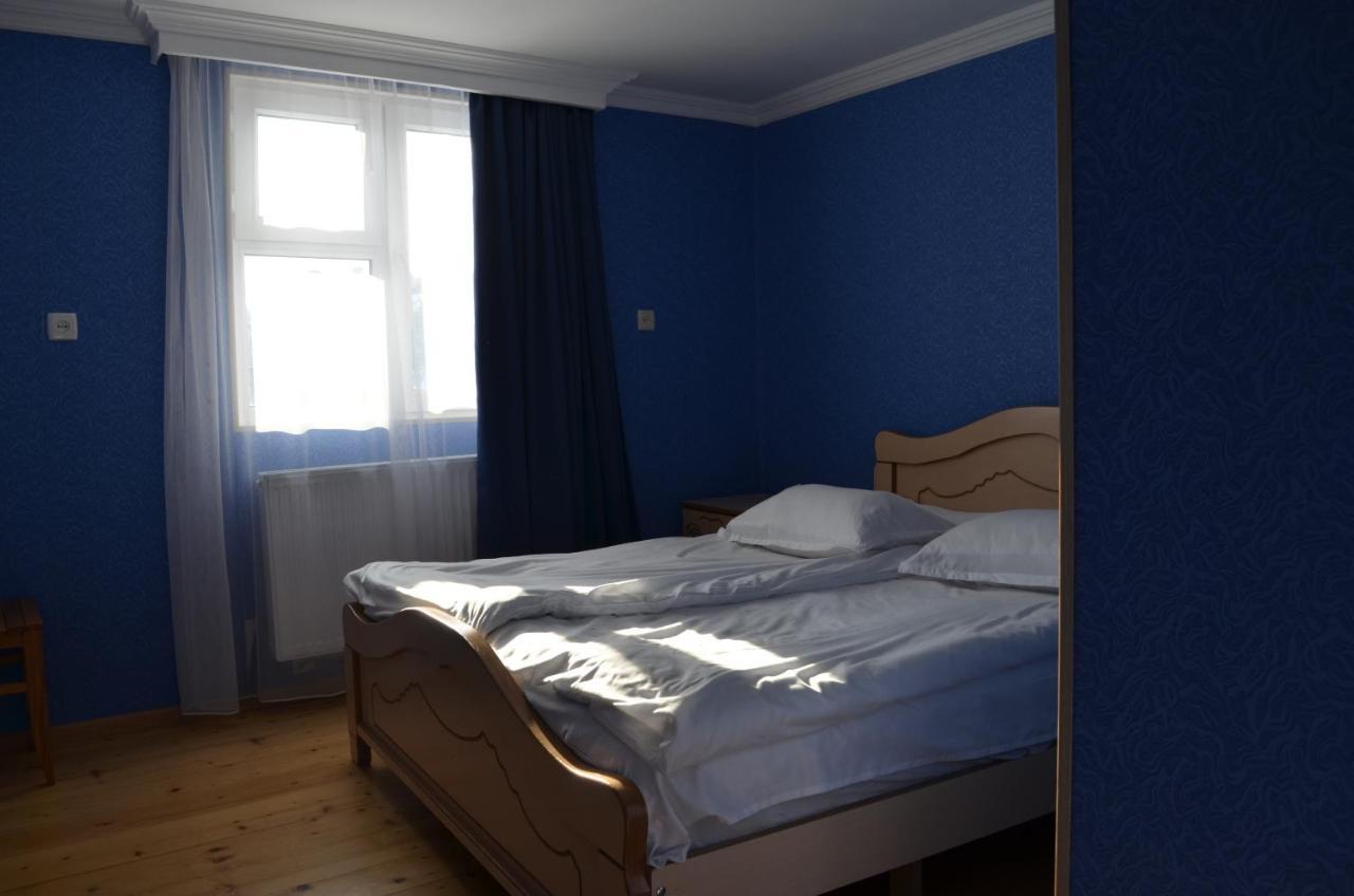 Guesthouse Qarim Mestia Bagian luar foto